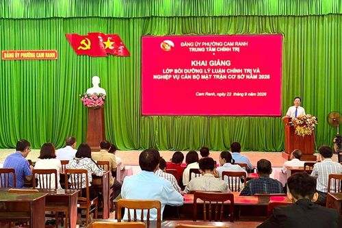94 cán bộ Mặt trận khu vực Cam Ranh được bồi dưỡng lý luận chính trị