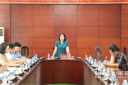 UBND phường Đông Kinh đối thoại, lắng nghe ý kiến tiểu thương