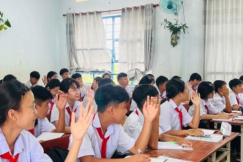 Lâm Đồng công khai đường dây nóng về dạy thêm, học thêm