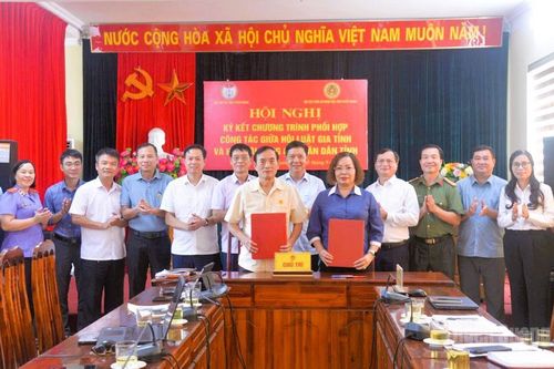 Ký kết chương trình phối hợp giữa Hội Luật gia và Hội Cựu Công an nhân dân tỉnh