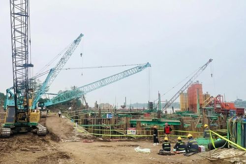 Hà Nội phân cấp mạnh nhiều nhiệm vụ trong lĩnh vực xây dựng, giao thông