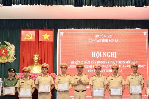 Sơn La nhân rộng mô hình doanh nghiệp vận tải gắn với an toàn giao thông