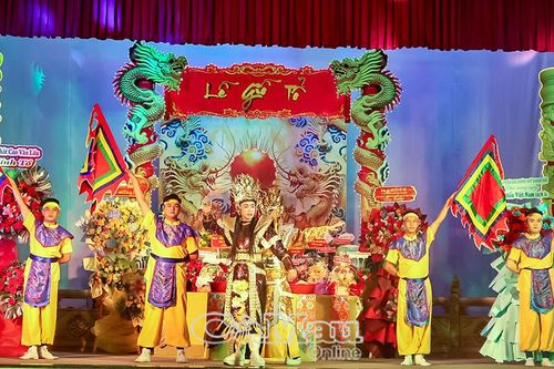 Bí thư Tỉnh uỷ Nguyễn Hồ Hải dự lễ kỷ niệm Ngày Sân khấu Việt Nam