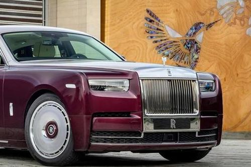 Cận cảnh Rolls-Royce Phantom Hummingbird độc bản khảm vỏ bào ngư