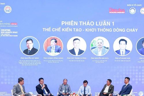 Giảm phụ thuộc đường bộ để hạ chi phí logistics