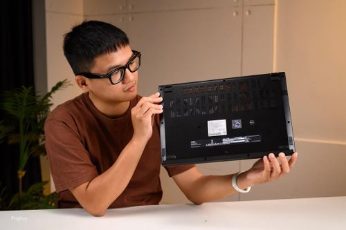 8 mẫu máy tính đáng đầu tư cho năm học mới: Từ học tập đến gaming đều có lựa chọn