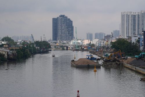 Diện mạo nhà ven kênh rạch ở TP.HCM sau một năm thi công