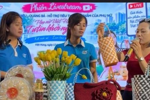Phụ nữ Việt Hưng mở rộng 'sân chơi' số