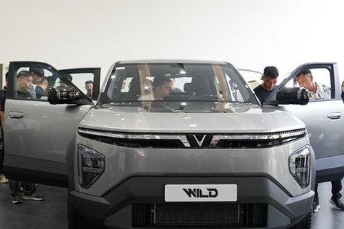 Bán tải điện dự phòng xăng của VinFast lần đầu xuất hiện trước công chúng