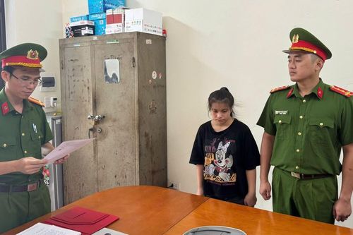 Cô gái sinh năm 2008 bị khởi tố sau va chạm khiến cụ bà tử vong