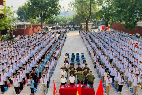 Chung tay xây dựng trường học an toàn, văn minh