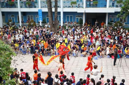 Gắn kết yêu thương và bồi đắp nét đẹp văn hóa qua ngày hội Trung thu