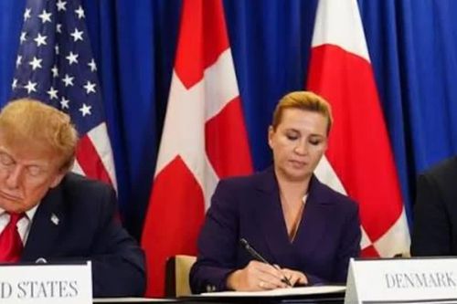 Ông Trump ký thỏa thuận an ninh với Đan Mạch và Greenland