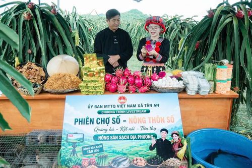 Chuyển đổi số để Mặt trận gần dân hơn - Bài 2: Mặt trận giúp dân 'mở chợ' trên không gian số