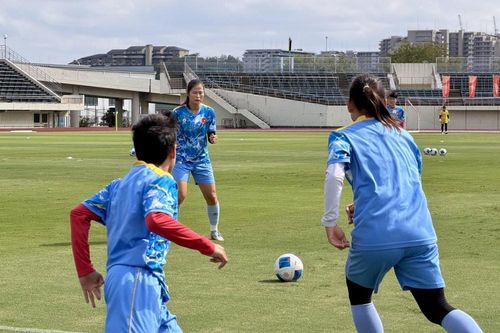 Tuyển nữ Việt Nam tích cực 'rèn quân' trước tứ kết ASIAD 2026