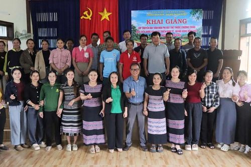 Quảng Ngãi: Trao 'chìa khóa' văn hóa Hrê cho thể hệ trẻ