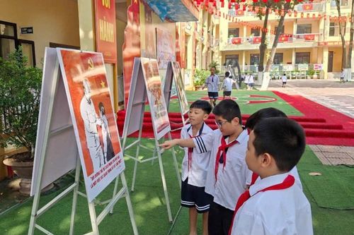 Lan tỏa thông điệp sống đẹp, ứng xử văn minh trong học đường