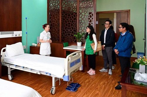 Huế đẩy mạnh phát triển du lịch y tế, phấn đấu đón hơn 800.000 lượt khách