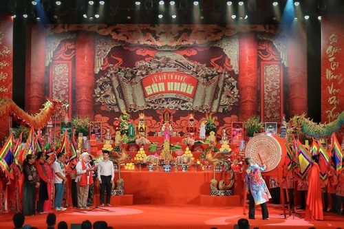 Góc nhìn 365: Ngày Sân khấu Việt Nam - Cùng nhau giữ lửa đam mê