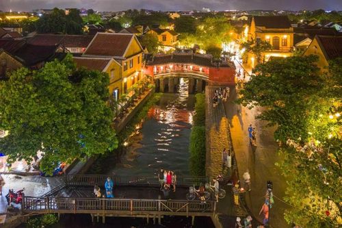 Từ 'đống vàng' di sản đến sức sống du lịch Hội An