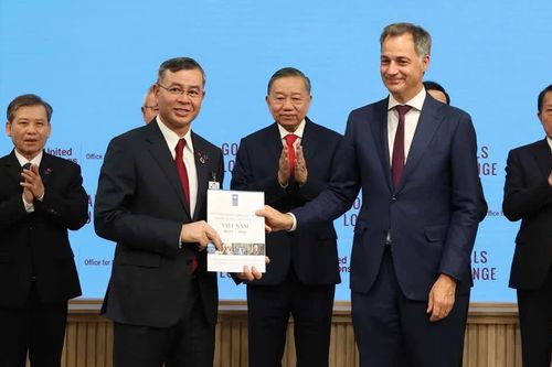[Ảnh] Tổng Bí thư, Chủ tịch nước Tô Lâm dự lễ trao văn kiện, thỏa thuận hợp tác với các cơ quan của Liên hợp quốc