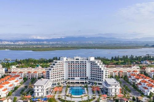 Vùng địa đầu đông bắc Tổ quốc hướng tới điểm đến nghỉ dưỡng biển cao cấp