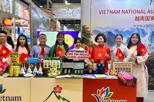 Mở ra chương mới trong hợp tác du lịch Việt Nam-Trung Quốc