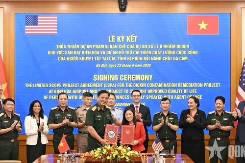 Việt Nam - Hoa Kỳ ký kết thỏa thuận thực hiện các dự án khắc phục hậu quả chiến tranh
