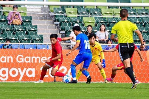 U.23 Philippines 'giúp' U.23 Việt Nam vào tứ kết