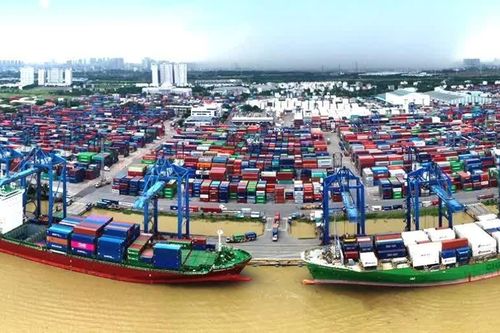 Chặng nước rút của con tàu kinh tế thành phố