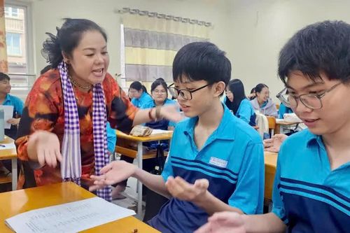 Tiếp sức đưa giáo dục văn hóa truyền thống bền vững vào trường học