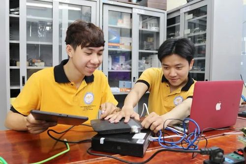 Mở không gian học tập đại học: Khi học liệu số không còn ranh giới