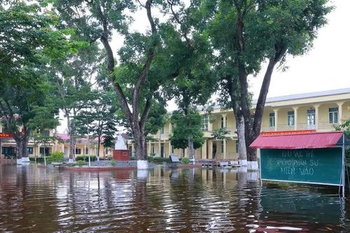 Thanh Hoá rà soát toàn diện vệ sinh trường học sau mưa lũ