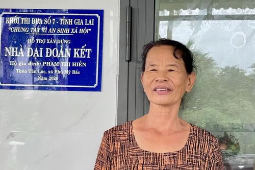Trao mái ấm, tiếp thêm niềm tin cho người nghèo