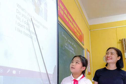 Đầu tư cho giáo dục, gìn giữ văn hóa để giảm nghèo bền vững ở Yên Sơn