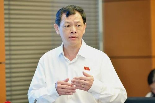 Thứ trưởng Bộ Y tế Nguyễn Tri Thức thôi việc theo nguyện vọng