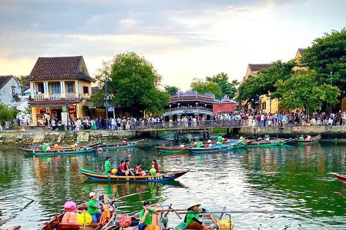Du lịch và nỗi niềm trăn trở 'tạo ra nhiều giá trị hơn cho nền kinh tế'