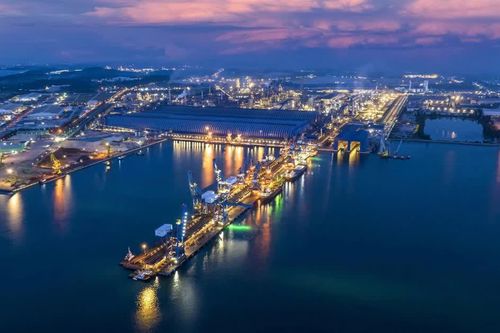 Quảng Ngãi kiến tạo thành cực tăng trưởng miền Trung