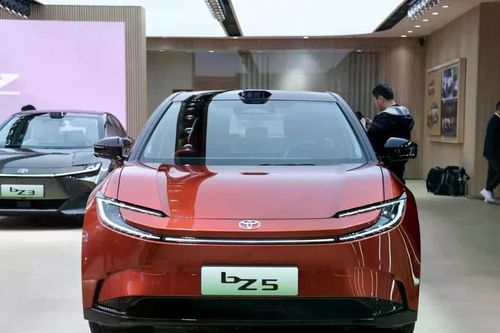 Toyota sắp nhập cuộc đua xe điện EREV