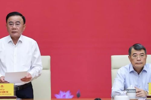 Tiếp tục rà soát, giải quyết chế độ, chính sách cho cán bộ, công chức do sắp xếp bộ máy
