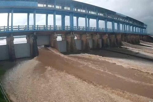 4 hồ thủy lợi đồng loạt xả nước