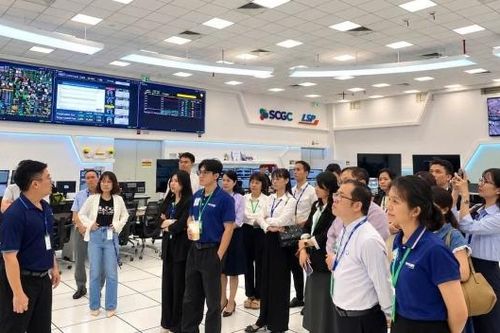 Vietsovpetro và LSP trao đổi kinh nghiệm về gắn kết người lao động