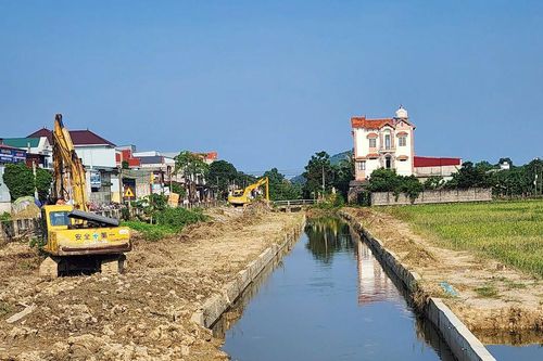 Dự án kiên cố hóa kênh 76,5 tỷ đồng chậm tiến độ