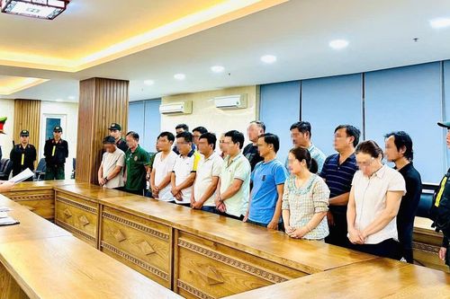 Khởi tố loạt cán bộ ở Đà Nẵng nhận hối lộ để bỏ qua sai phạm xây dựng