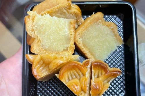 Ăn bánh Trung thu nên uống gì để đỡ ngấy, không lo đường huyết tăng?