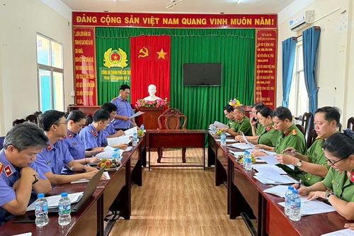 VKSND TP Cần Thơ trực tiếp kiểm sát tại Trại tạm giam số 3