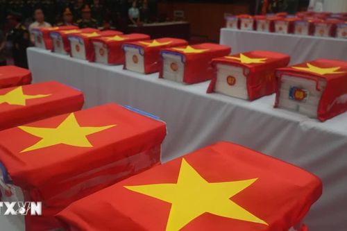 Điện Biên: ​Đón các liệt sỹ về trong vòng tay yêu thương