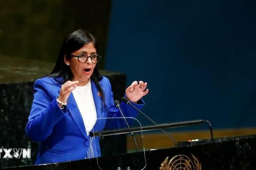 Tổng thống Mỹ và Tổng thống lâm thời Venezuela bàn hợp tác chiến lược