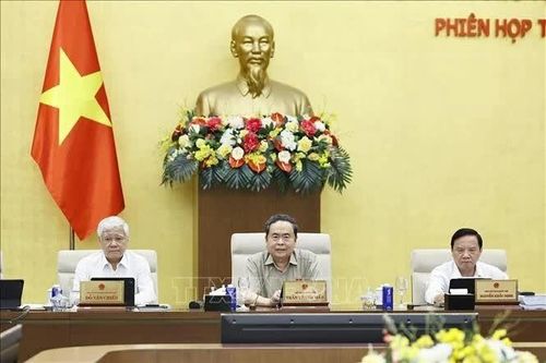 UBTV Quốc hội cho ý kiến về các dự án Luật và Luật sửa đổi