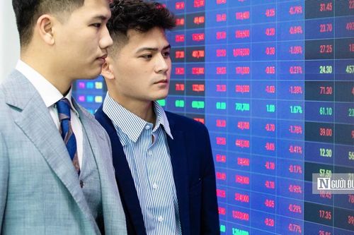 VN-Index bật tăng sau hai phiên điều chỉnh, lực cầu chưa xác nhận